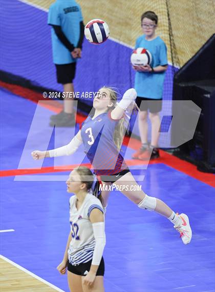 Thumbnail 3 in Otis vs. Briggsdale (CHSAA 1A First Round Elimination Bracket) photogallery.