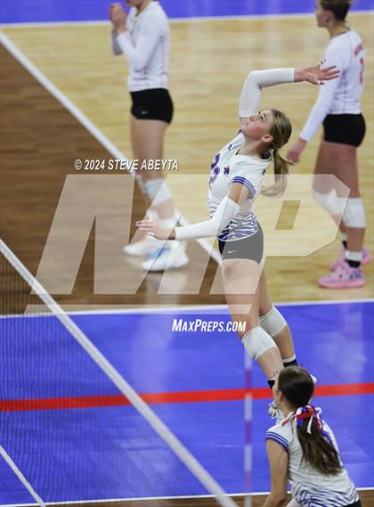 Thumbnail 3 in Otis vs. Briggsdale (CHSAA 1A First Round Elimination Bracket) photogallery.