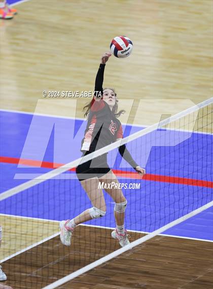 Thumbnail 3 in Otis vs. Briggsdale (CHSAA 1A First Round Elimination Bracket) photogallery.