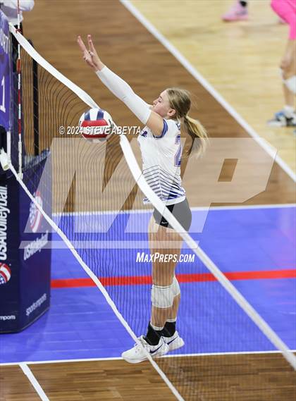 Thumbnail 1 in Otis vs. Briggsdale (CHSAA 1A First Round Elimination Bracket) photogallery.