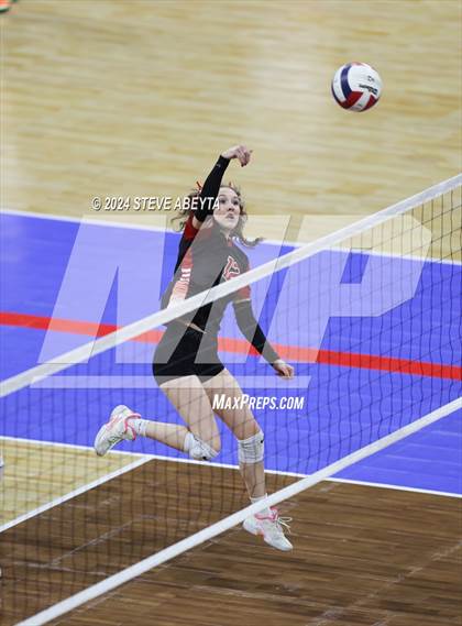 Thumbnail 1 in Otis vs. Briggsdale (CHSAA 1A First Round Elimination Bracket) photogallery.