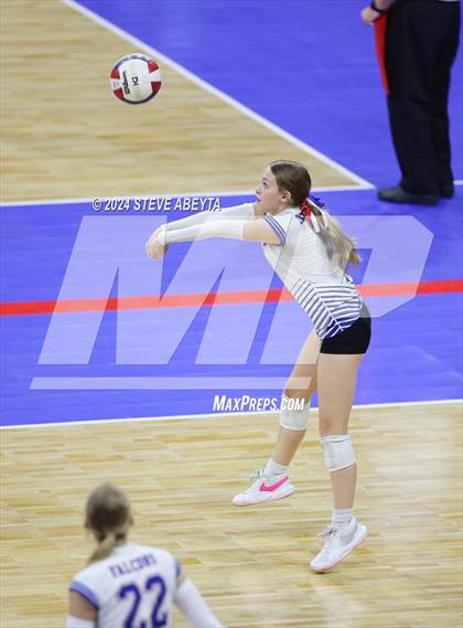 Thumbnail 2 in Otis vs. Briggsdale (CHSAA 1A First Round Elimination Bracket) photogallery.
