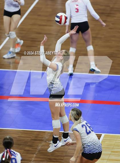 Thumbnail 2 in Otis vs. Briggsdale (CHSAA 1A First Round Elimination Bracket) photogallery.