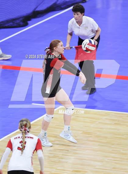 Thumbnail 3 in Otis vs. Briggsdale (CHSAA 1A First Round Elimination Bracket) photogallery.