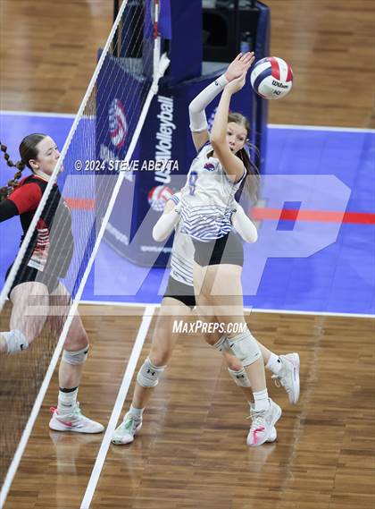 Thumbnail 2 in Otis vs. Briggsdale (CHSAA 1A First Round Elimination Bracket) photogallery.