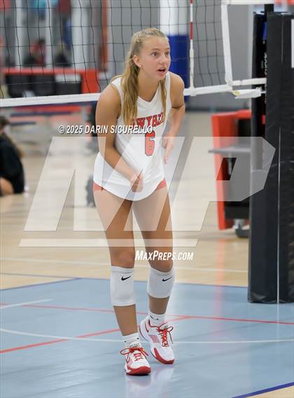 Thumbnail 1 in Mater Dei vs. Owyhee (Nike Tournament of Champions – Southwest) photogallery.