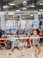 Photo from the gallery "Mater Dei vs. Owyhee (Nike Tournament of Champions – Southwest)"