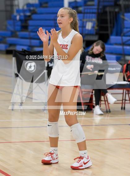 Thumbnail 2 in Mater Dei vs. Owyhee (Nike Tournament of Champions – Southwest) photogallery.