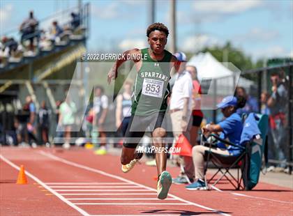Thumbnail 1 in NYSPHSAA Outdoor Track & Field Championship (Triple Jump) photogallery.