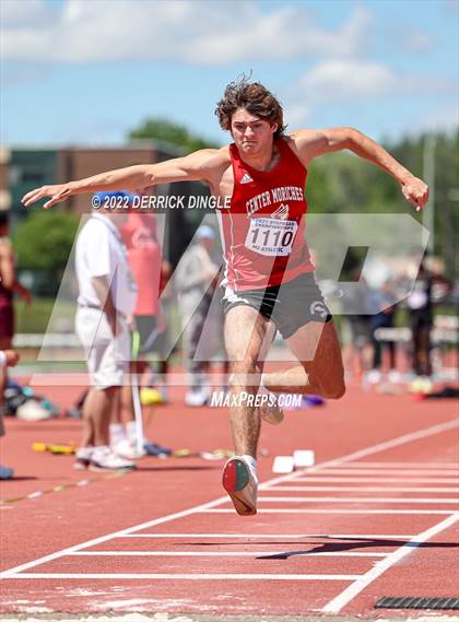 Thumbnail 3 in NYSPHSAA Outdoor Track & Field Championship (Triple Jump) photogallery.