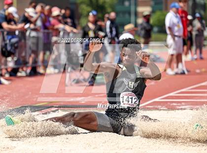 Thumbnail 3 in NYSPHSAA Outdoor Track & Field Championship (Triple Jump) photogallery.
