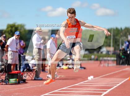 Thumbnail 3 in NYSPHSAA Outdoor Track & Field Championship (Triple Jump) photogallery.