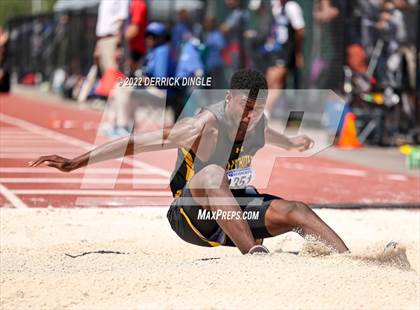Thumbnail 2 in NYSPHSAA Outdoor Track & Field Championship (Triple Jump) photogallery.