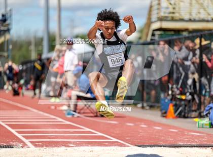 Thumbnail 2 in NYSPHSAA Outdoor Track & Field Championship (Triple Jump) photogallery.