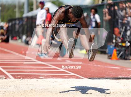 Thumbnail 1 in NYSPHSAA Outdoor Track & Field Championship (Triple Jump) photogallery.