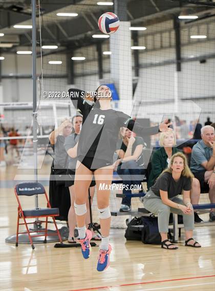 Thumbnail 3 in Faith Lutheran vs Sunnyslope (Nike TOC Southwest - Final) photogallery.