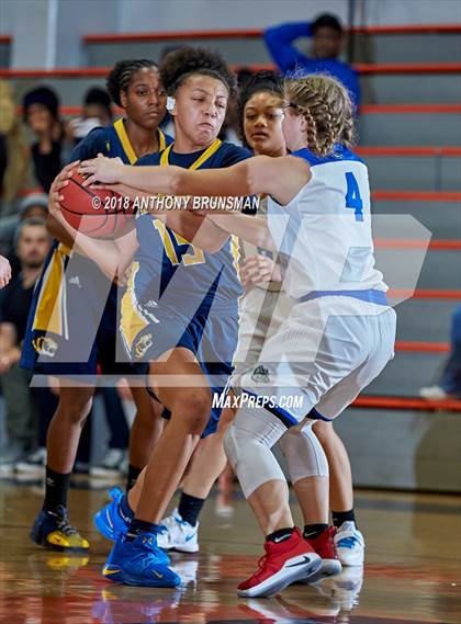 Thumbnail 2 in Inderkum vs. Folsom (Roseville Elite Showcase) photogallery.