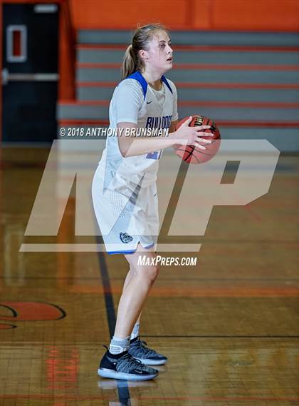Thumbnail 3 in Inderkum vs. Folsom (Roseville Elite Showcase) photogallery.