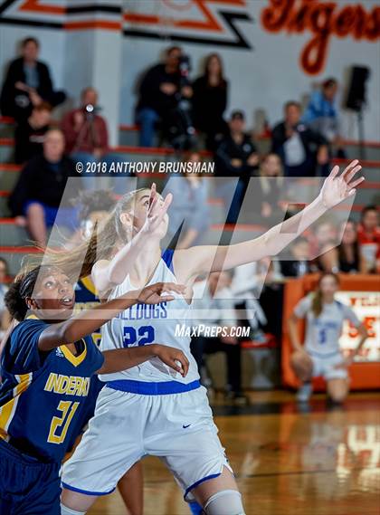Thumbnail 1 in Inderkum vs. Folsom (Roseville Elite Showcase) photogallery.