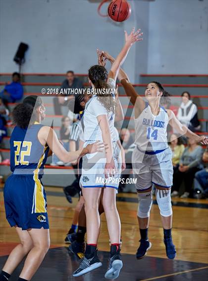 Thumbnail 1 in Inderkum vs. Folsom (Roseville Elite Showcase) photogallery.