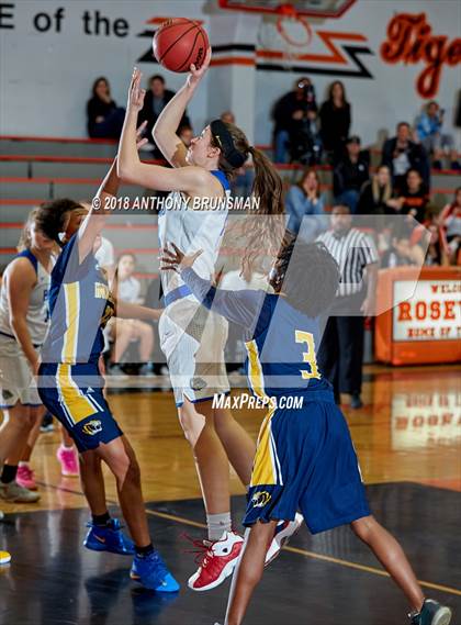 Thumbnail 1 in Inderkum vs. Folsom (Roseville Elite Showcase) photogallery.