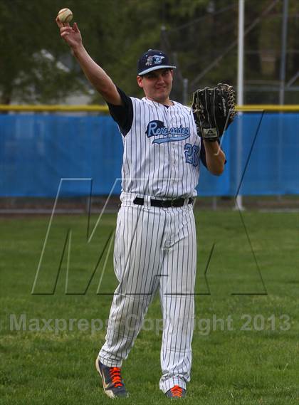 Thumbnail 3 in Seneca @ Shawnee photogallery.
