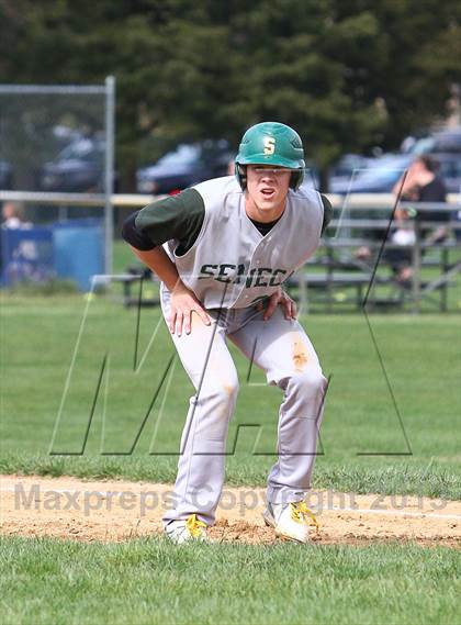 Thumbnail 1 in Seneca @ Shawnee photogallery.
