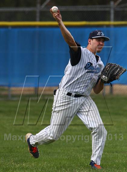 Thumbnail 2 in Seneca @ Shawnee photogallery.