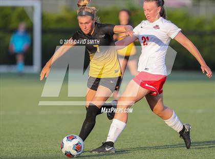 Thumbnail 1 in St. Teresa's Academy @ Park Hill (MSHSAA Class 4 Quarterfinal) photogallery.