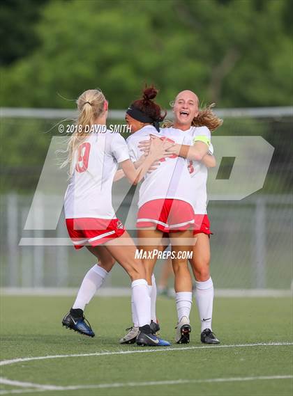 Thumbnail 1 in St. Teresa's Academy @ Park Hill (MSHSAA Class 4 Quarterfinal) photogallery.