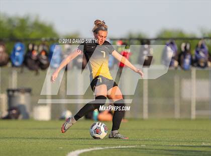 Thumbnail 2 in St. Teresa's Academy @ Park Hill (MSHSAA Class 4 Quarterfinal) photogallery.