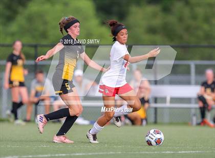 Thumbnail 3 in St. Teresa's Academy @ Park Hill (MSHSAA Class 4 Quarterfinal) photogallery.