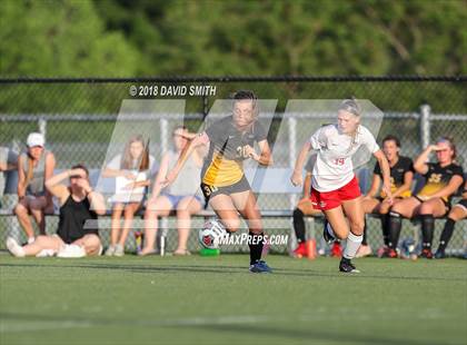 Thumbnail 1 in St. Teresa's Academy @ Park Hill (MSHSAA Class 4 Quarterfinal) photogallery.