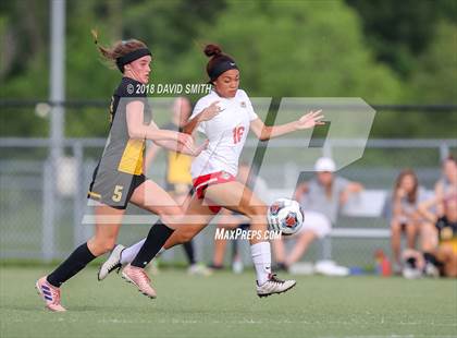 Thumbnail 1 in St. Teresa's Academy @ Park Hill (MSHSAA Class 4 Quarterfinal) photogallery.