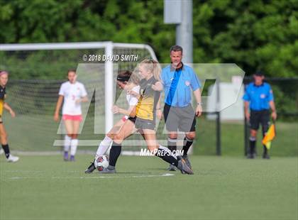 Thumbnail 1 in St. Teresa's Academy @ Park Hill (MSHSAA Class 4 Quarterfinal) photogallery.