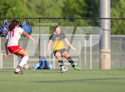 Thumbnail 1 in St. Teresa's Academy @ Park Hill (MSHSAA Class 4 Quarterfinal) photogallery.