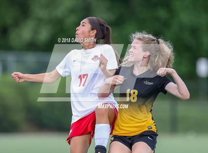 Thumbnail 1 in St. Teresa's Academy @ Park Hill (MSHSAA Class 4 Quarterfinal) photogallery.