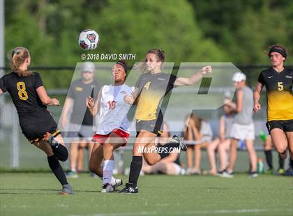 Thumbnail 1 in St. Teresa's Academy @ Park Hill (MSHSAA Class 4 Quarterfinal) photogallery.