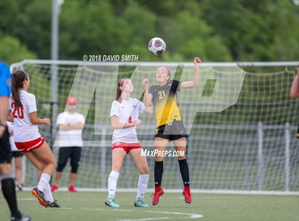 Thumbnail 1 in St. Teresa's Academy @ Park Hill (MSHSAA Class 4 Quarterfinal) photogallery.