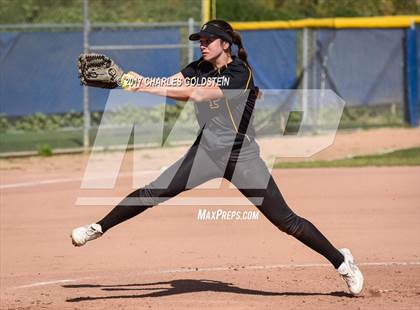 Thumbnail 1 in Newbury Park @ Agoura photogallery.