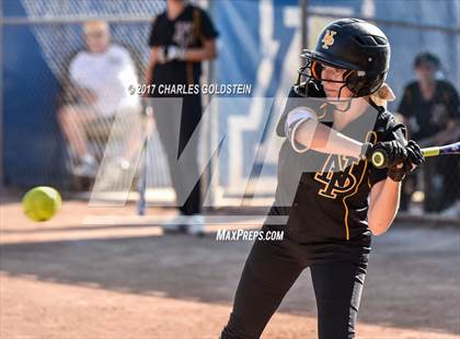 Thumbnail 2 in Newbury Park @ Agoura photogallery.
