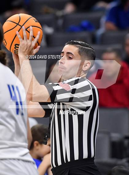 Thumbnail 1 in Granada Hills Charter vs. Caruthers (CIF State D3 Final) photogallery.