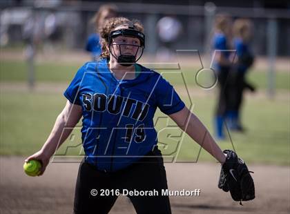 Thumbnail 1 in Sheldon @ South Medford photogallery.