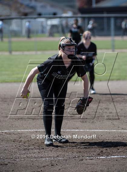 Thumbnail 1 in Sheldon @ South Medford photogallery.