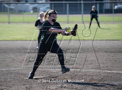 Thumbnail 2 in Sheldon @ South Medford photogallery.