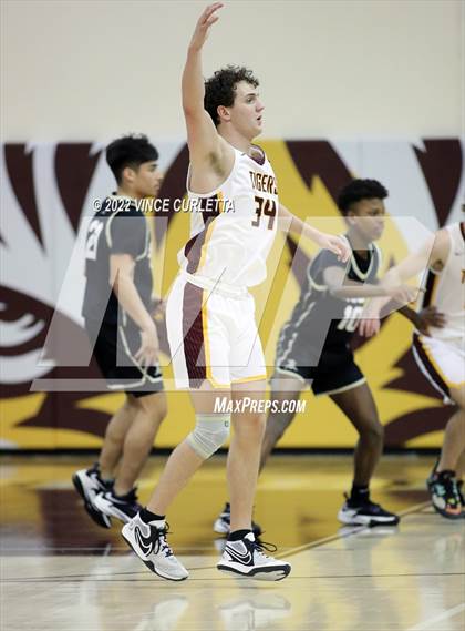 Thumbnail 2 in Seguin @ Dripping Springs photogallery.