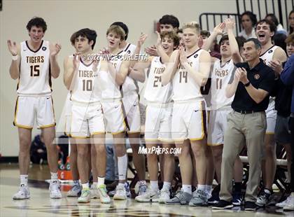 Thumbnail 2 in Seguin @ Dripping Springs photogallery.