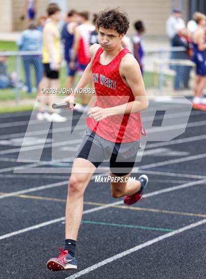 Thumbnail 2 in 2024 New Haven Relays  photogallery.