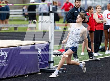 Thumbnail 3 in 2024 New Haven Relays  photogallery.