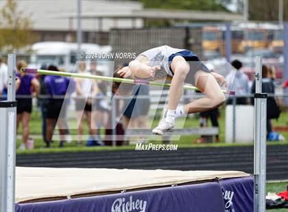 Thumbnail 3 in 2024 New Haven Relays  photogallery.
